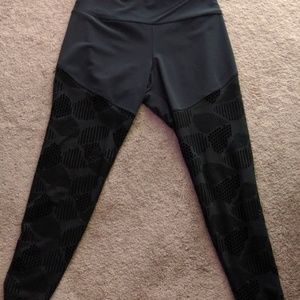 Onzie Leggings